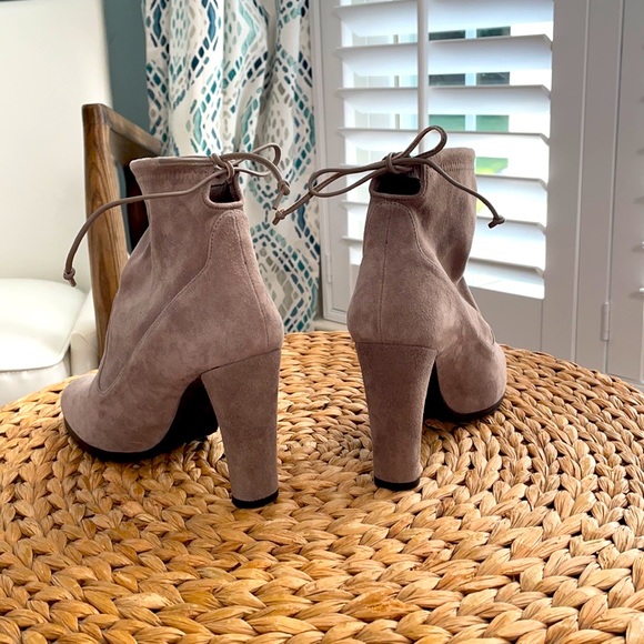 Like new Stuart Weitzman Mitten Gray suede bootie! - Picture 2 of 11